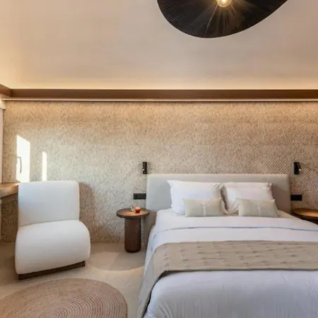 Dazzling | Gorbag | 3 Bedrooms | Breathtaking Aegean Sea Views | Spacious Sun Terrace Fitted With Sunbeds And Parasols | Private Outdoor Swimming Pool | Shaded Terrace Wth Outdoor Dining Area | Bbq Facilities | Tholos * Oia (Santorini)